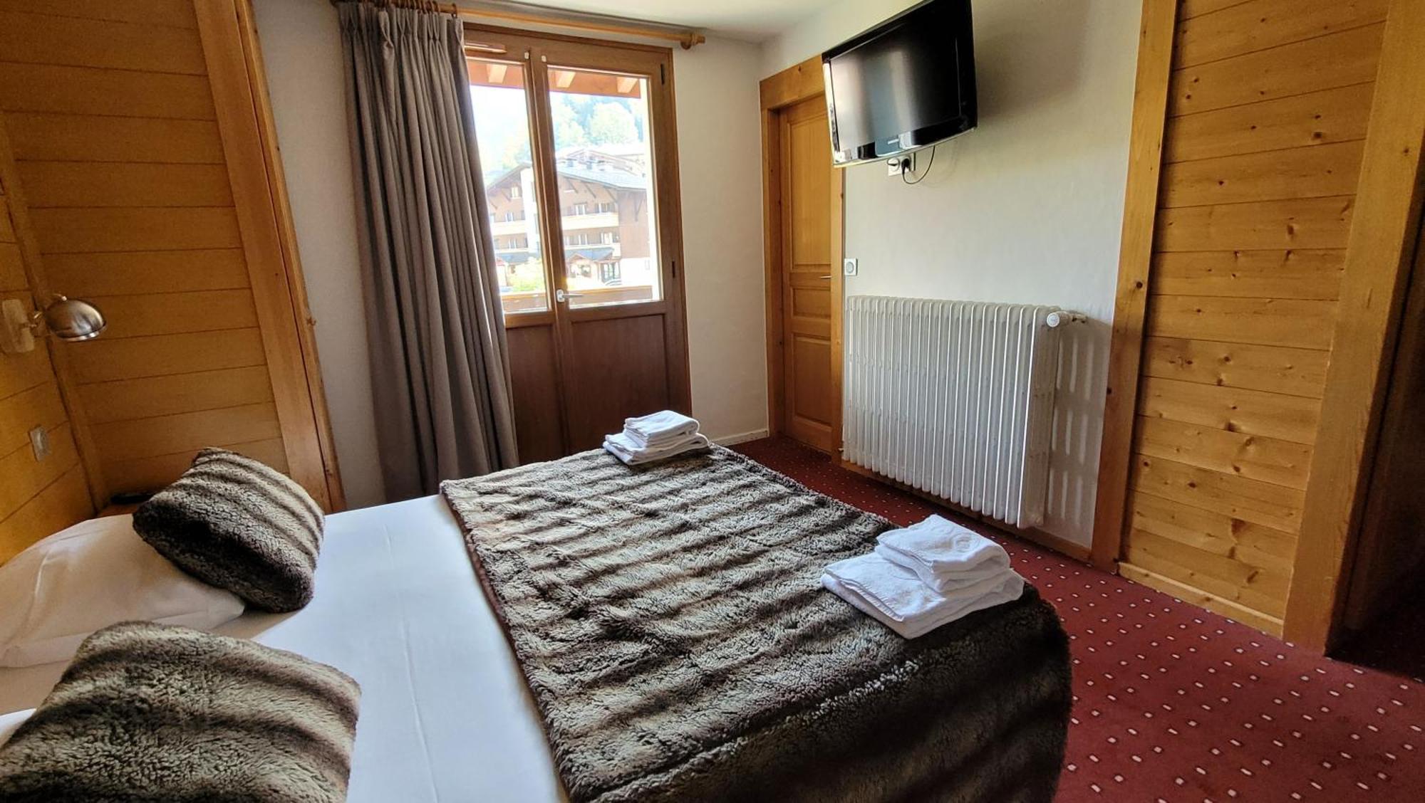 Hotel Christiania La Clusaz Ngoại thất bức ảnh